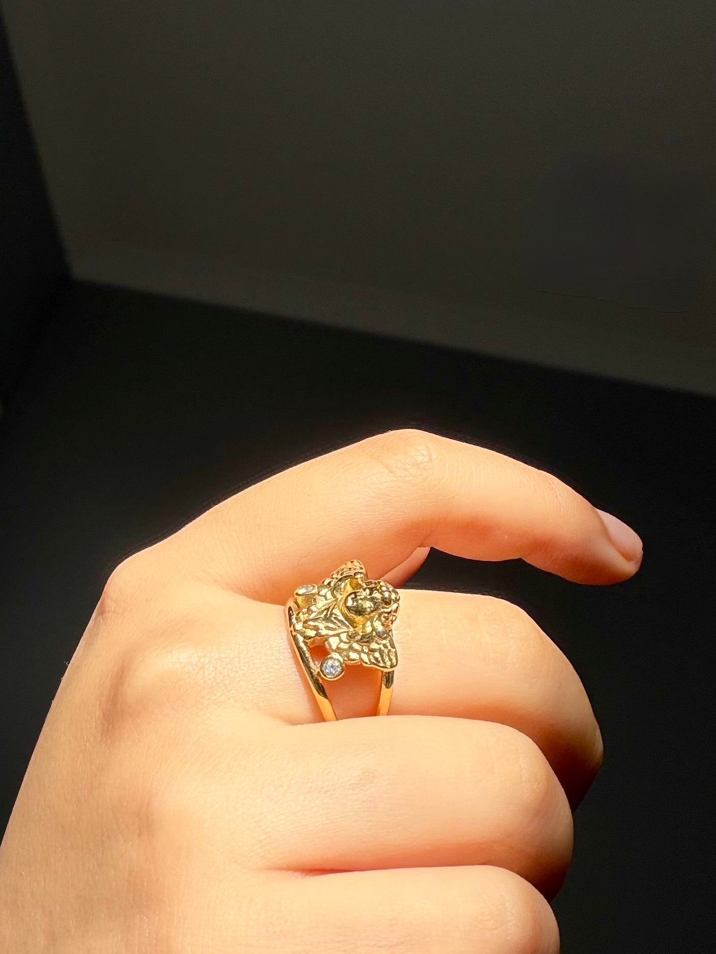 A statement piece (ring)