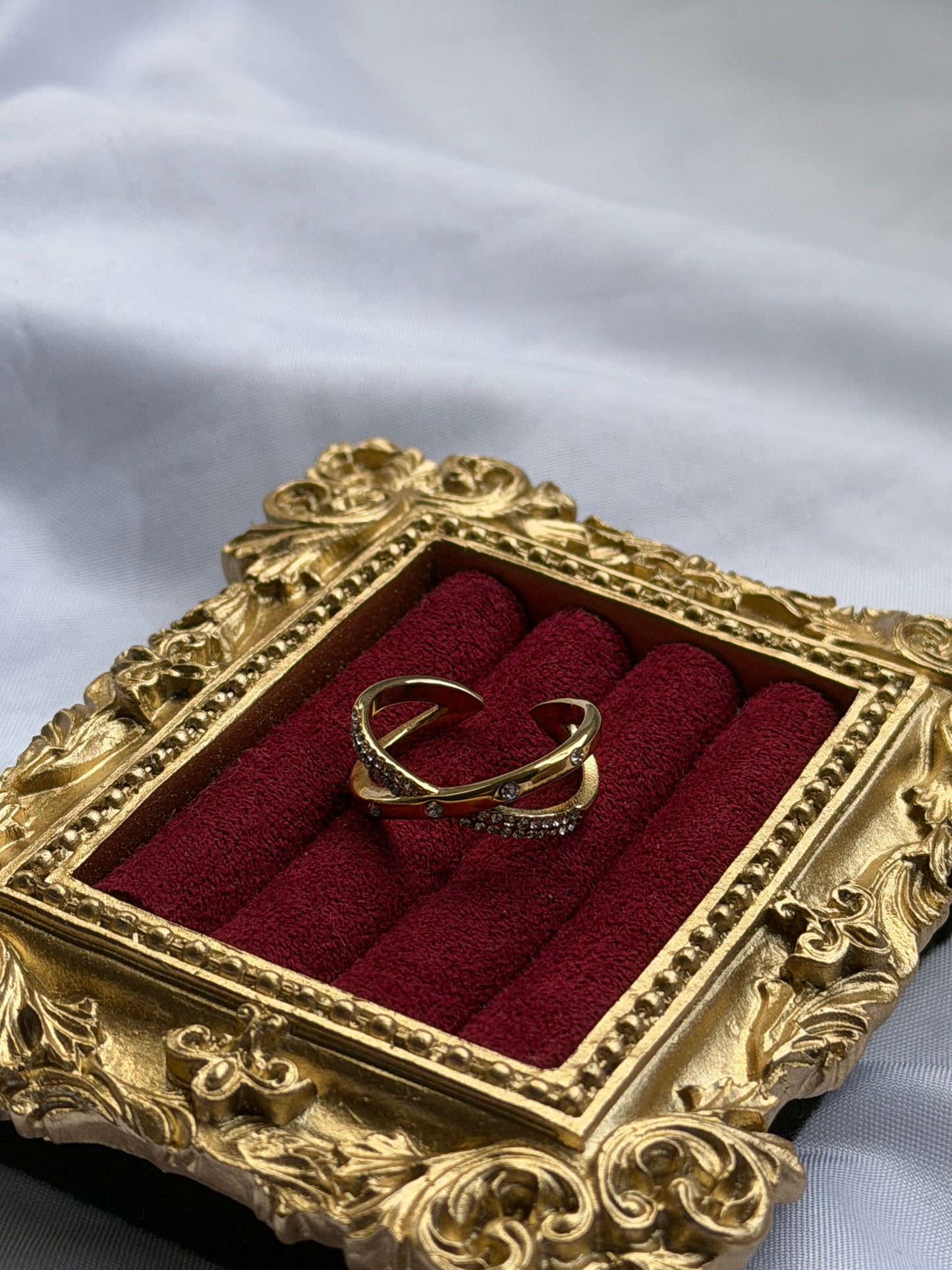 ‘She’s Elegant’ ring