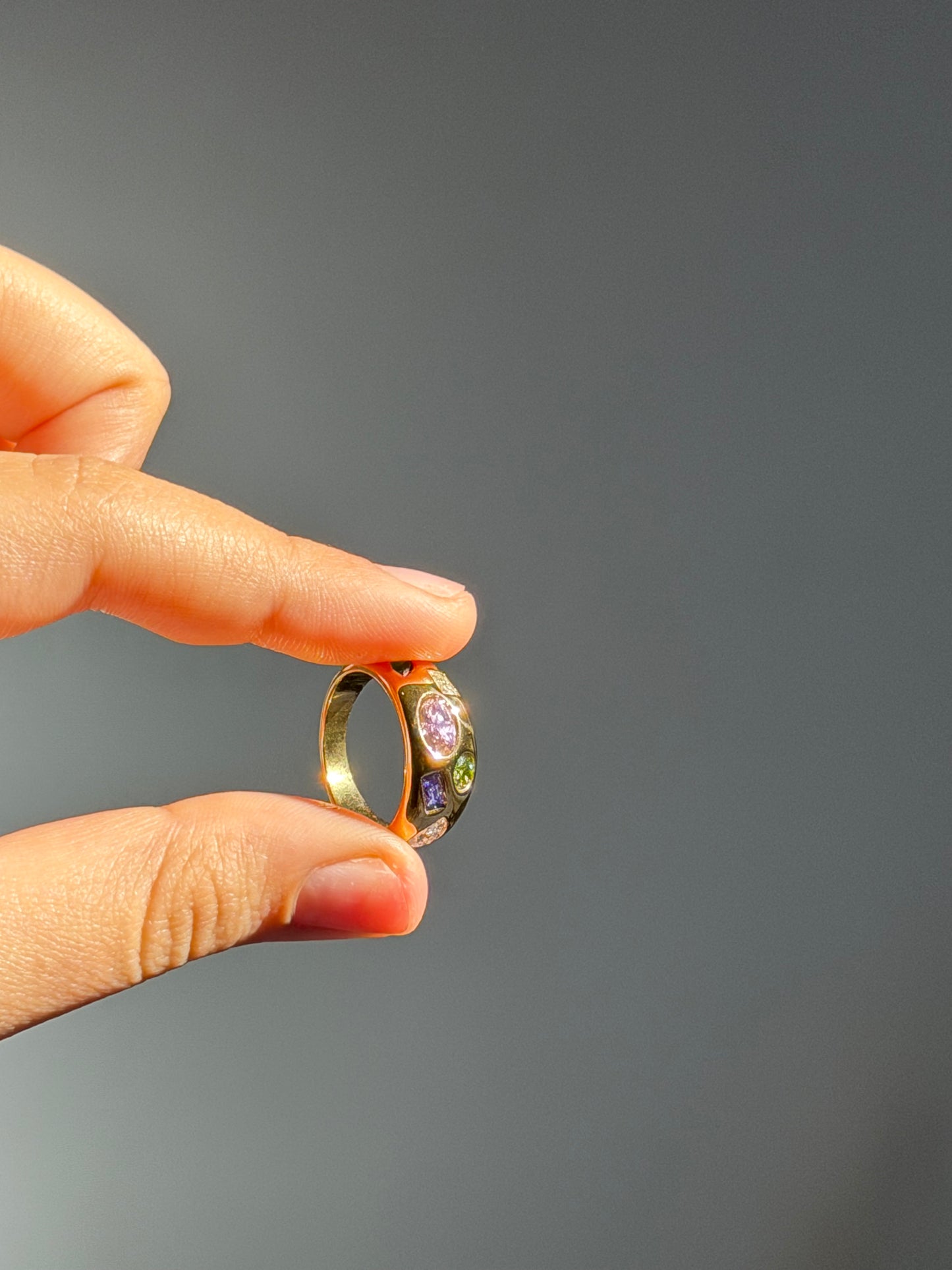 Her Crystals (ring)